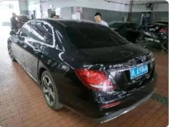 事故車郴州市19年奔馳奔馳E級中型車