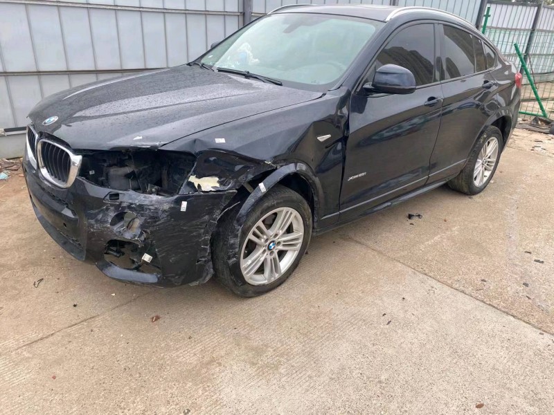 點(diǎn)擊打開原圖 奧迪事故車哪里有